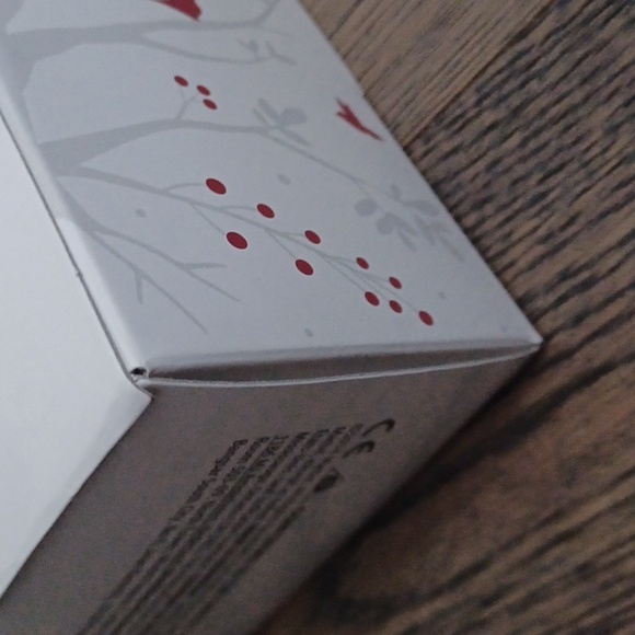 2015 Barbie Red Silvery Strapless Brocade Inset Holiday Gown Doll Mattel #CHR76 - Picture 8 of 11